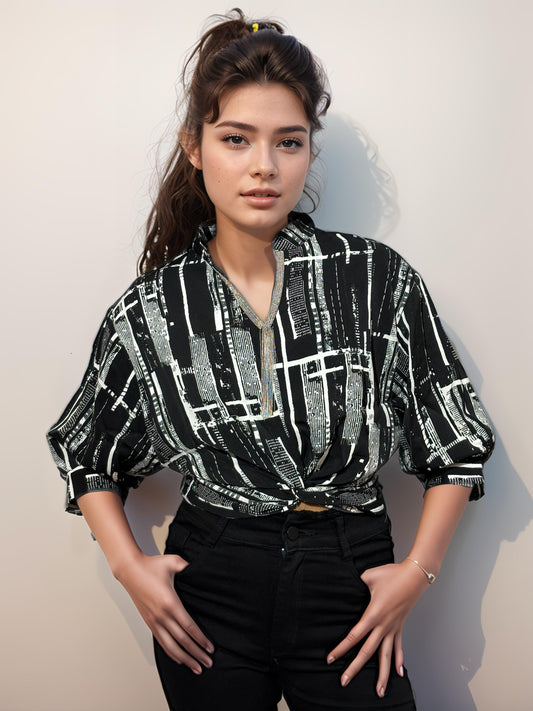Black & White Abstract Print Button-Up Shirt