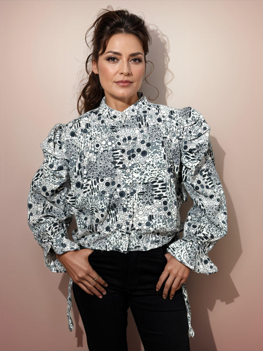 black and white printed top