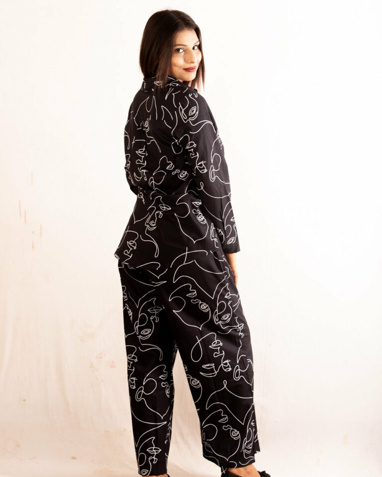 Abstract Face Line Art Co-ord Set - Image 3