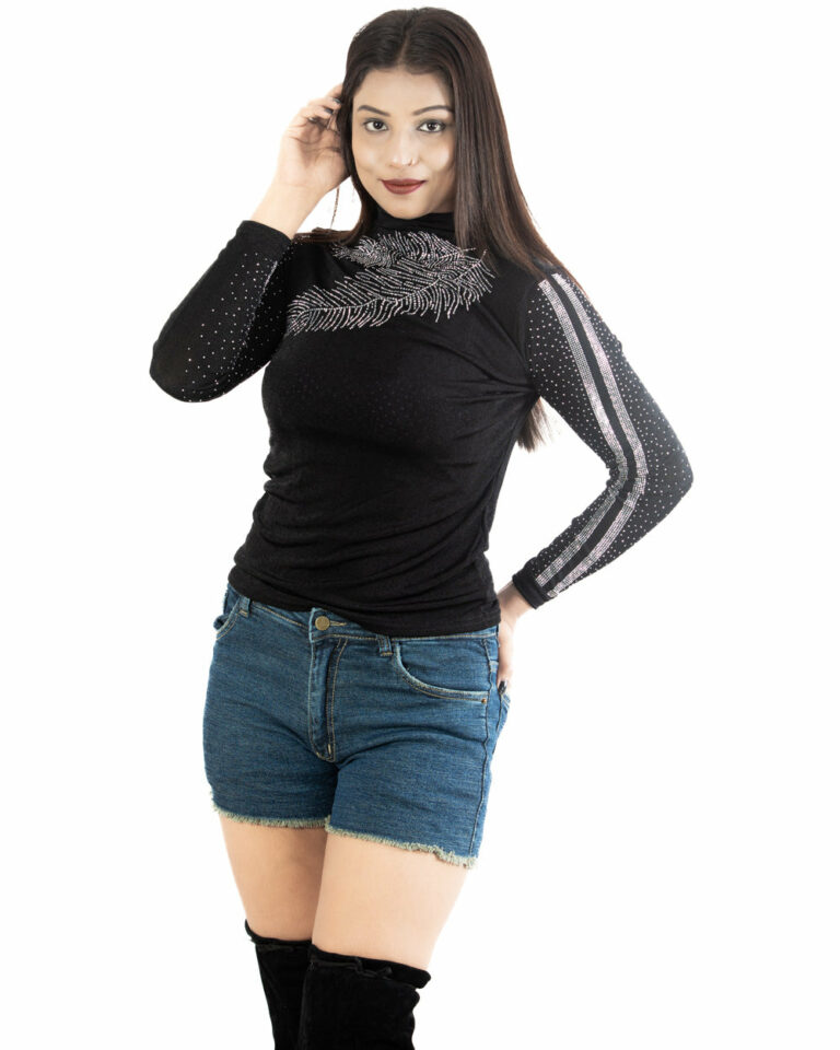 Black knitted full sleave top with rhinostone - Image 1
