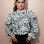 black and white printed top